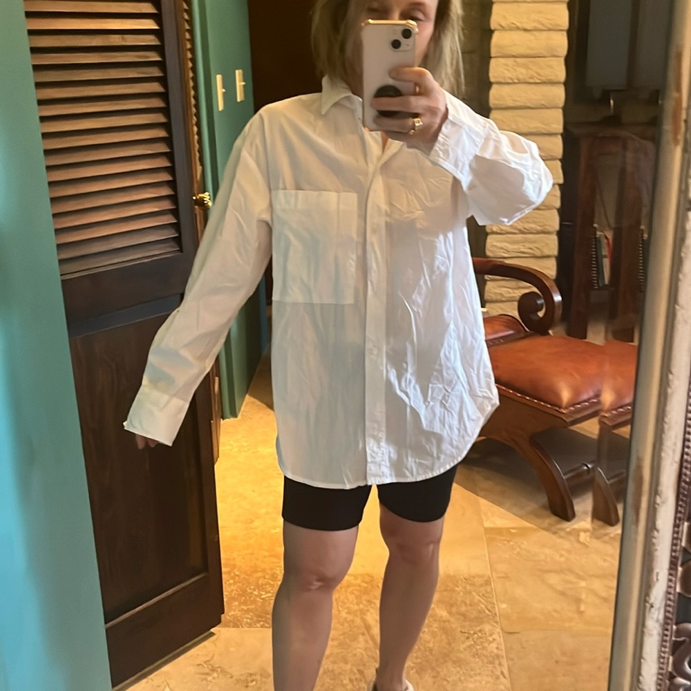 Abercrombie and Fitch XXS white button-down immaculate condition no tags